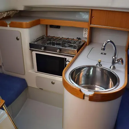 Jeanneau Sun Way 25 Hrdonov